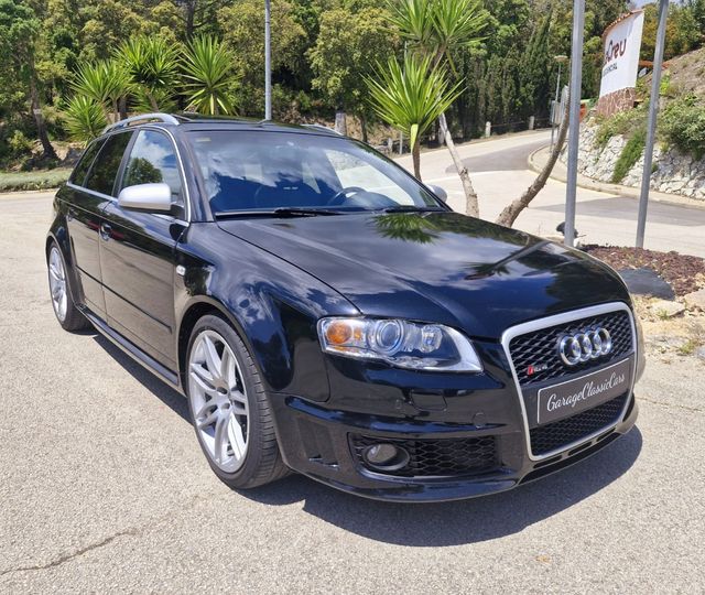 Audi RS4 Avant Nacional