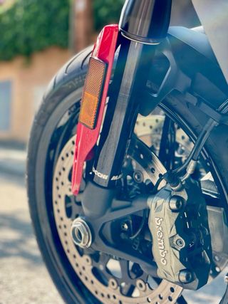 Ducati Hypermotard 950