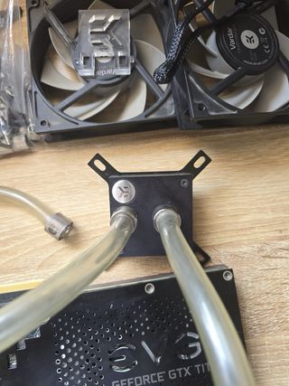 EVGA GTX Titan X Hydro Copper