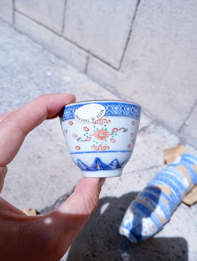 Set di 12 ciotole in porcellana blu e bianca