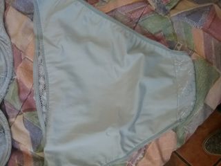 Conjunto lencería gris plata talla 90,braguita 38