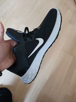 Zapatillas Nike negras talla 36.5