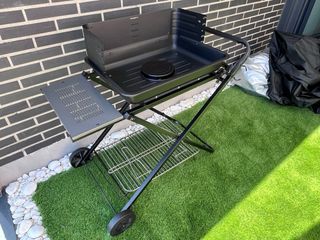 Nuovo barbecue a carbonella