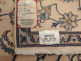 Alfobra Nain La 9  142 cm por 90 cm limpia