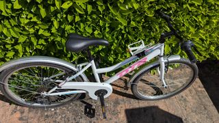 Bicicleta niña 24" blanca/rosa