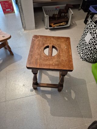 Taburete madera maciza