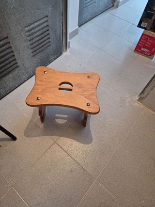 Taburete madera maciza