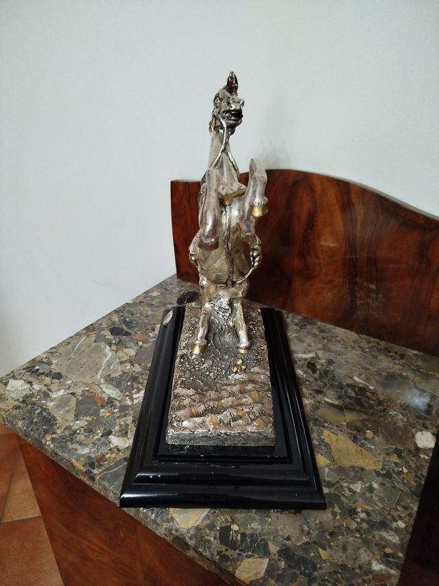 Soprammobile in argento