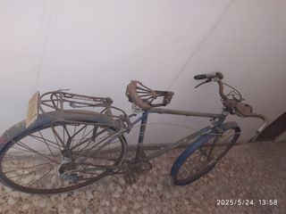 BICICLETA ANTIGUA