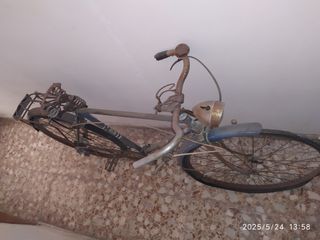 BICICLETA ANTIGUA