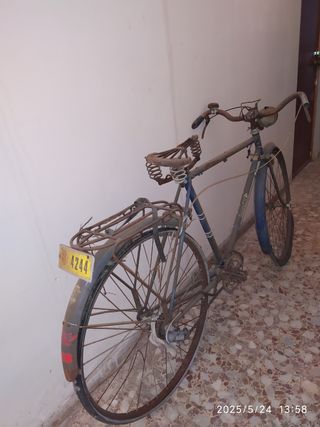 BICICLETA ANTIGUA