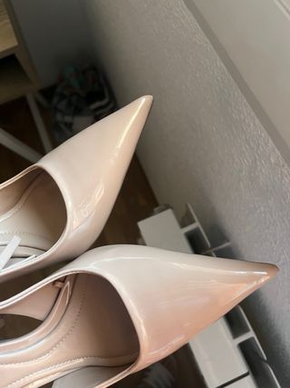 Tacones Zara beige - Punta fina