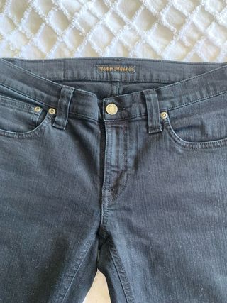Vaqueros Nudie Jeans negros W28 L32