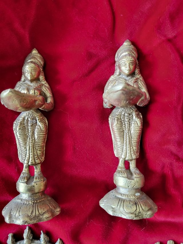 2 figure indù in bronzo