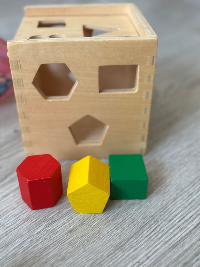 Juego figuras de madera