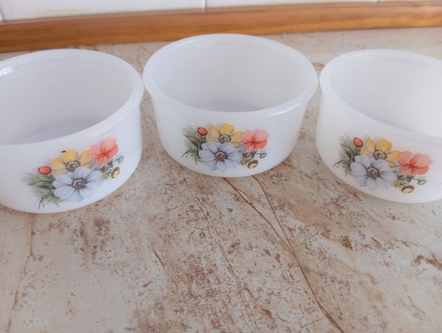 3 Cuencos Arcopal Flores
