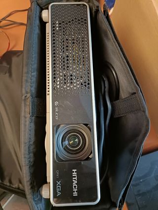 Proyector hitachi