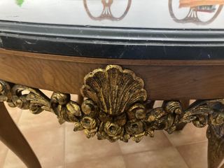 Mesa isabelina de época y sillas a juego