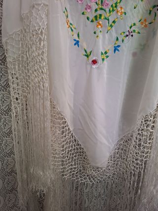 MANTÓN GRANDE BAILE CUADRADO NUEVO BLANCO Y COLOR 