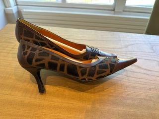 Miriam Beltrán - Zapatos tacón leopardo