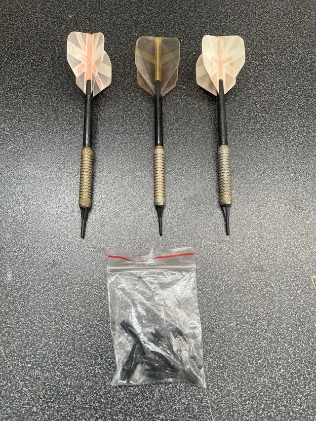 Dardos punta plástico - 3 uds