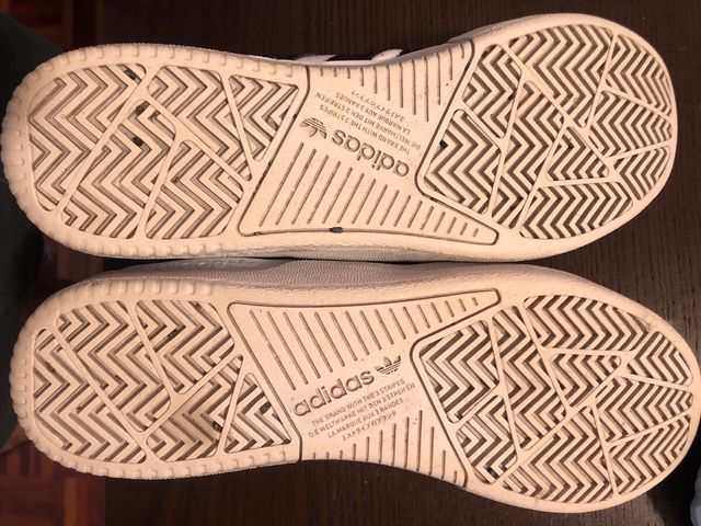 Zapatillas Adidas Tyshawn 42 2/3