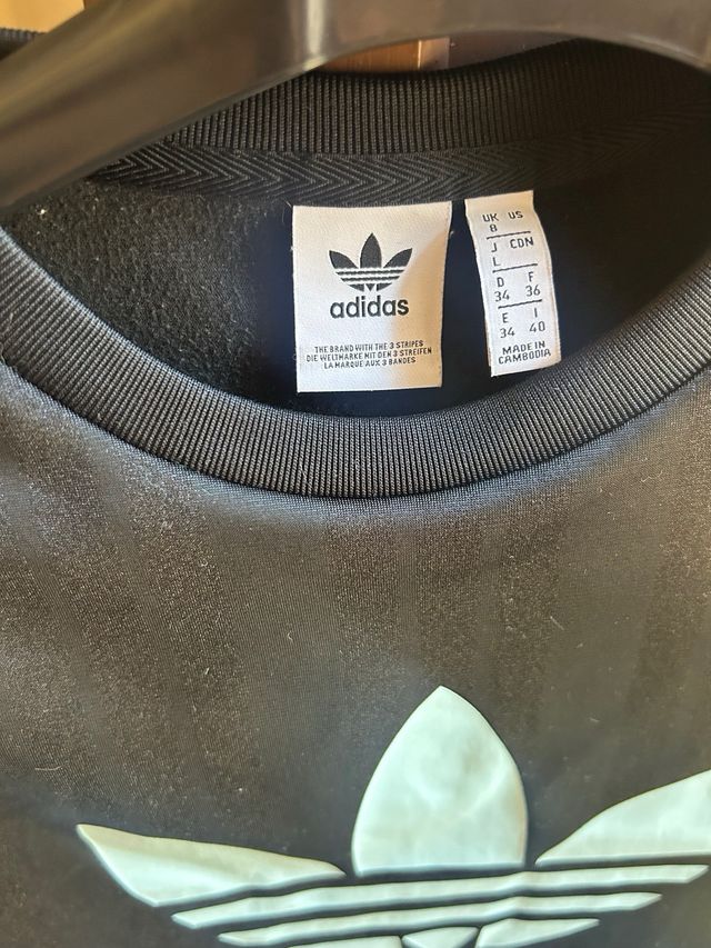 Vestido Adidas Negro - parece mas una talla M -