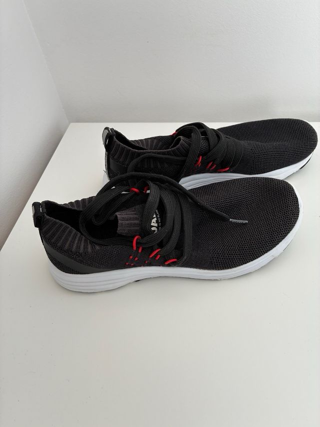 Zapatillas ECOALF negras - tipo calcetín