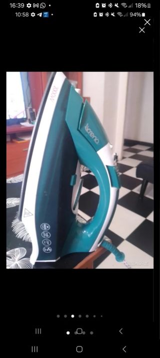 Plancha Vapor Varena 2000W