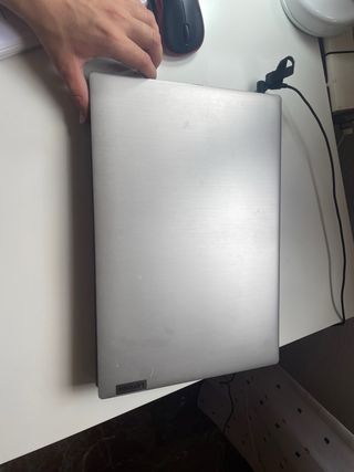 Portátil Lenovo i5 10ª Gen - Plata