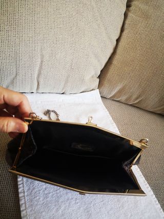 Bolso piel marrón, escamas. De colgar. ESTEVE