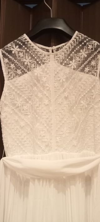 Mono blanco niña