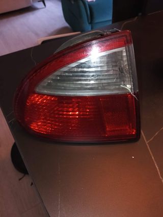 Piloto trasero Seat León mk1