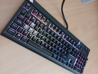 Teclado Gaming RGB