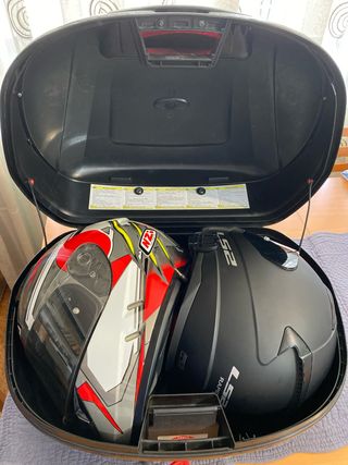 Baúl Givi Monolock. Top Case moto