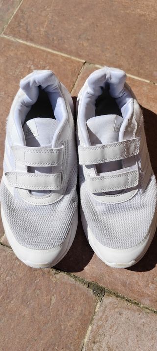Zapatillas Adidas blancas