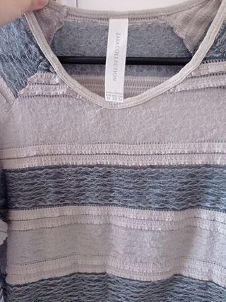 Camiseta Zara Collection azul con transparencias