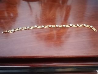 Pulsera corazones oro
