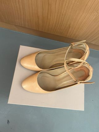 Zapatos mujer n40 lote2:beige/crema/azul 9,90€/par