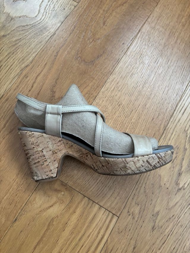 Sandali Nero Giardini beige - zeppa