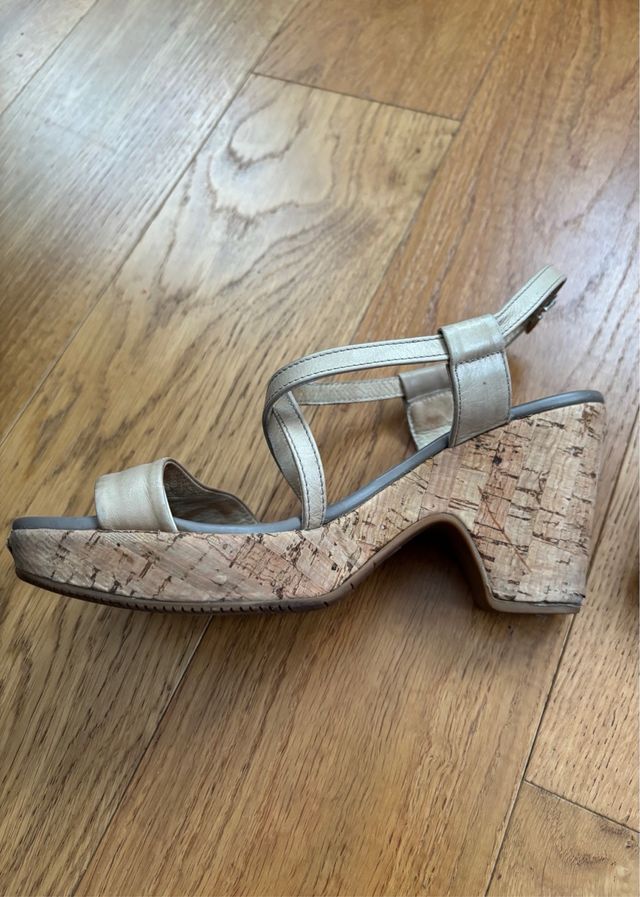 Sandali Nero Giardini beige - zeppa