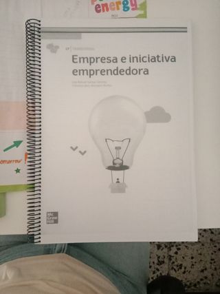 Empresa e iniciativa emprendedora. Grado medio/...