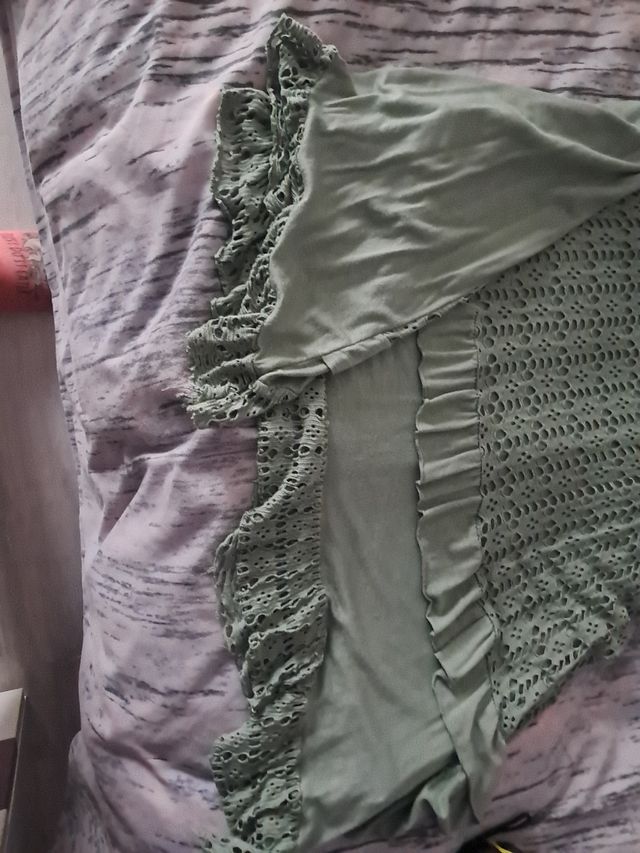 Top lungo verde oliva