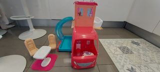 Autocaravana Barbie: ¡A viajar!