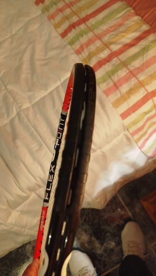 Raqueta tenis HEAD.
Funda original de regalo.