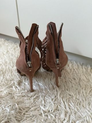 Sandalias Zara Marrón
