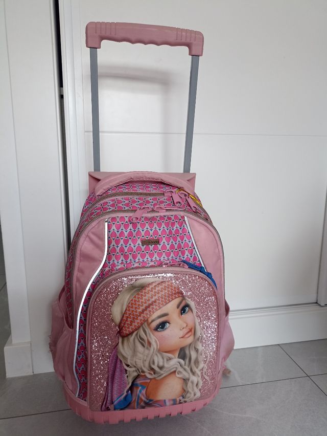 Mochila TopModel con ruedas rosa