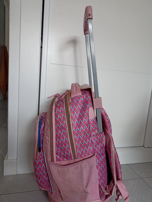 Mochila TopModel con ruedas rosa