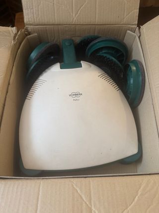 Aspiradora Vorwerk Kobold VK121 mas accesorios