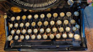 Máquina escribir Underwood antigua